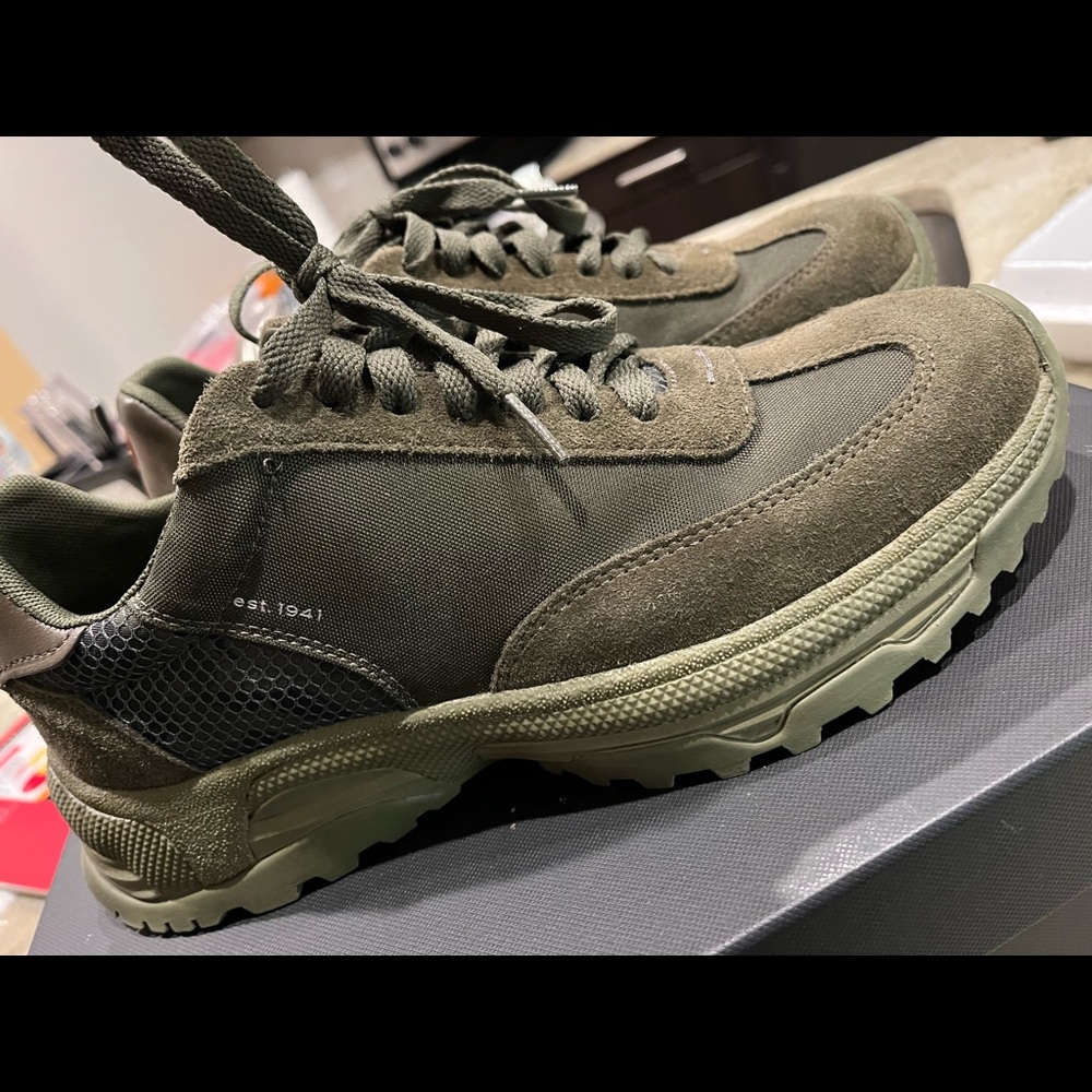 MENS COACH DESIGNER SHOES SIZE 10